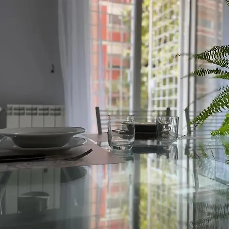 Apartment Spacious And Bright
