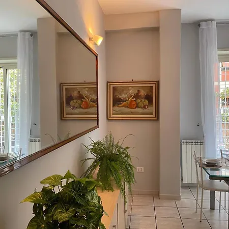 Апартаменты Spacious And Bright *