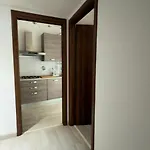 Spacious And Bright Apartment