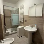 Apartment Spacious And Bright Rom