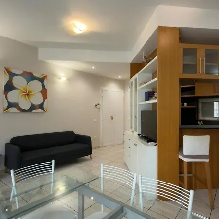 Spacious&bright Apartamento *